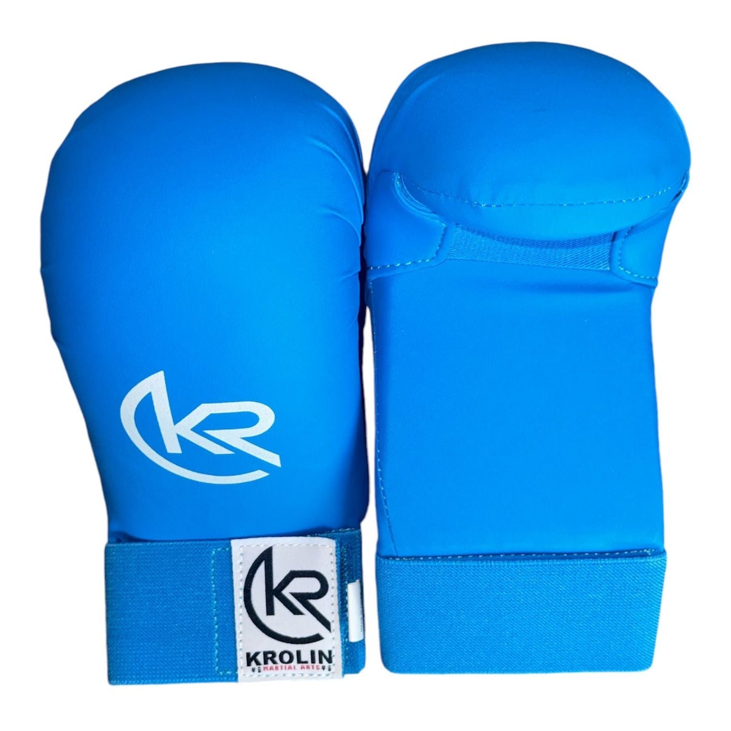 Krolin IRONFLEX training gloves in use – protective karate gear for kids and adults, designed for flexibility and shock absorption.